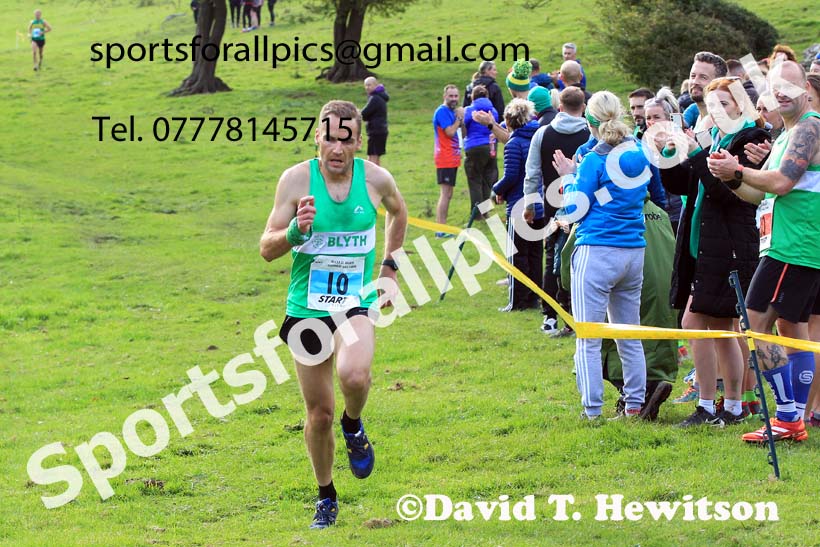 Mens Masters and Mens Under-20s, 2022 NECAA Cross Country Relays, Thornley Hall Farm, Peterlee, County Durham, October 15th. Photo: David T. Hewitson/Sports for All Pics